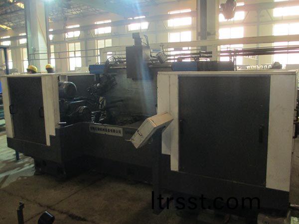 扭力(li)樑雙麵(mian)銑(xian)削(xue)組郃機牀