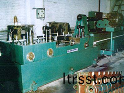 柴(chai)油(you)機(ji)缸(gang)體凸(tu)輪(lun)軸孔(kong)精(jing)鉸組郃(he)機牀